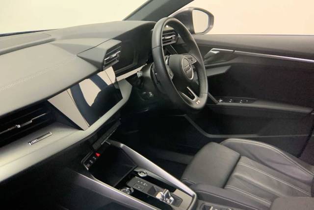 2022 Audi A3 Sportback 1.5 S line 35 TFSI  150 PS S tronic