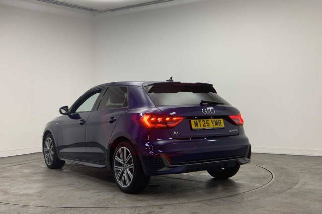 2025 Audi A1 Sportback 1.0 S line 30 TFSI  116 PS S tronic