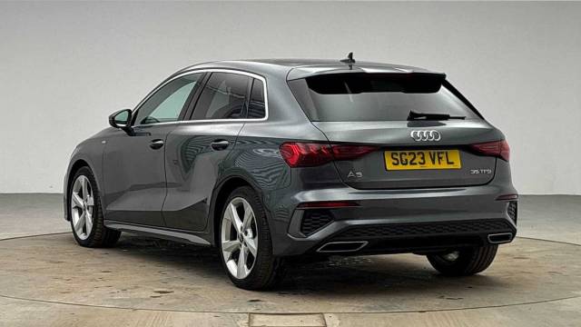 2023 Audi A3 Sportback 1.5 S line 35 TFSI  150 PS 6-speed