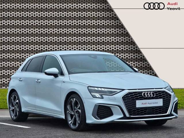 Audi A3 1.5 Sportback S line 35 TFSI  150 PS S tronic Hatchback Petrol Glacier White Metallic