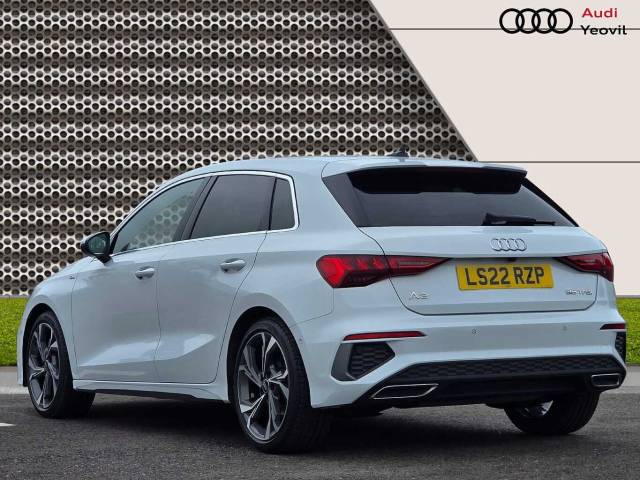 2022 Audi A3 1.5 Sportback S line 35 TFSI  150 PS S tronic