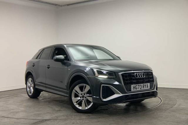 Audi Q2 1.5 S line 35 TFSI  150 PS 6-speed 4x4 vehicle Petrol Daytona Grey Pearl Effect