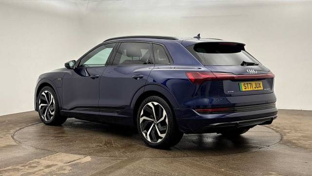 2021 Audi E-tron Black Edition 55 quattro 300,00 kW