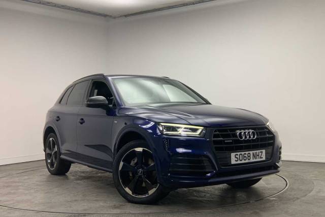 Audi Q5 2.0 Black Edition 40 TDI quattro 190 PS S tronic 4x4 vehicle Diesel Navarra Blue Metallic