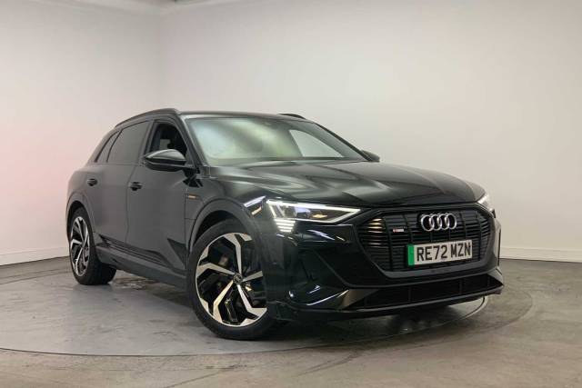 Audi E-tron Black Edition 50 quattro 230,00 kW 4x4 vehicle Electric Brilliant black, solid