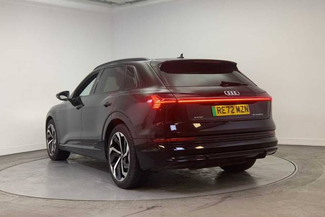 2022 Audi E-tron Black Edition 50 quattro 230,00 kW