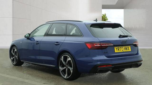 2023 Audi A4 Avant 2.0 Avant Black Edition 40 TFSI  204 PS S tronic