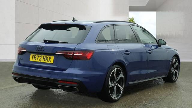 2023 Audi A4 Avant 2.0 Avant Black Edition 40 TFSI  204 PS S tronic