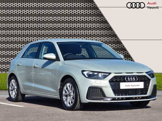Audi A1 Sportback 1.0 Sport 30 TFSI  116 PS S tronic Hatchback Petrol Dew silver, metallic