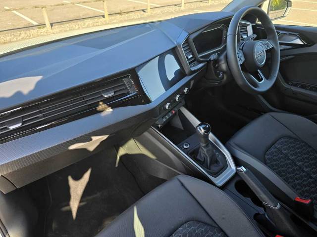 2025 Audi A1 Sportback 1.0 Sport 30 TFSI  116 PS S tronic