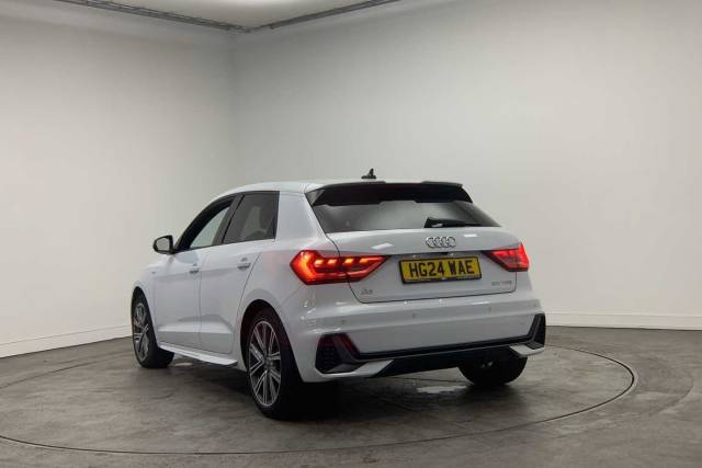 2024 Audi A1 Sportback 1.0 S line 30 TFSI  116 PS 6-speed