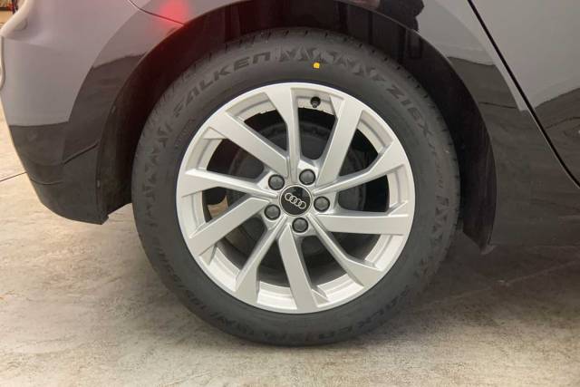 2023 Audi A1 Sportback 1.0 Sport 25 TFSI  95 PS 5-speed
