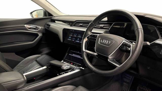 2023 Audi e-tron Sportback Sportback Sport 50 quattro 230,00 kW