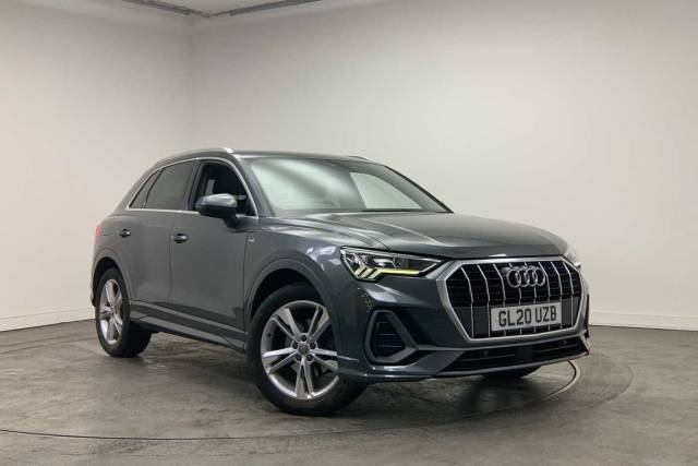 Audi Q3 1.5 S line 35 TFSI  150 PS S tronic 4x4 vehicle Petrol Daytona Grey Pearlescent