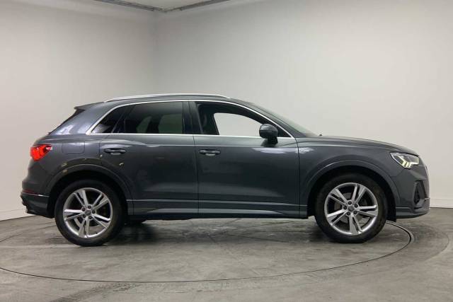 2020 Audi Q3 1.5 S line 35 TFSI  150 PS S tronic