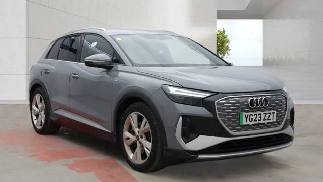 Audi Q4 e-tron Q4  S line 40 e-tron  150,00 kW 4x4 vehicle Electric Pebble grey, solid