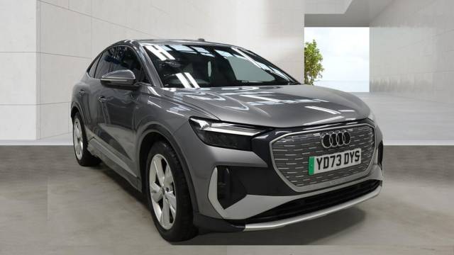 Audi Q4 Sportback e-tron Q4 Sportback S line 40 e-tron  150,00 kW 4x4 vehicle Electric Typhoon grey, metallic