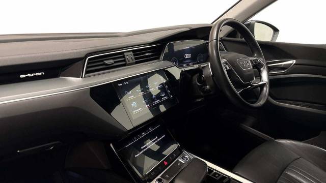 2022 Audi E-tron Technik 50 quattro 230,00 kW