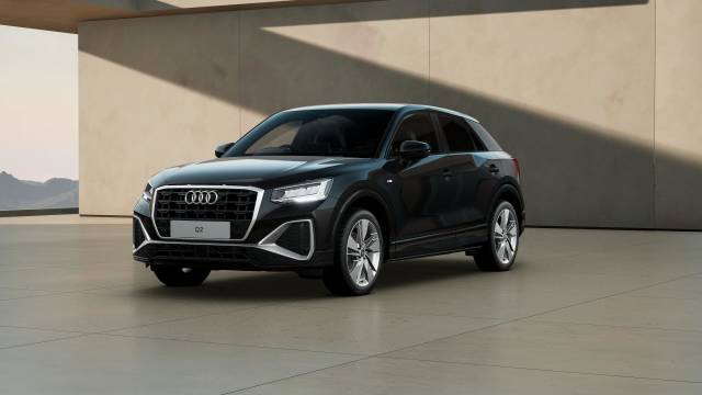 Audi Q2 AUDI Q2 S line 30 TFSI 116 PS 6-speed SUV Petrol Mythos black, metallic