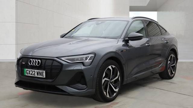 2022 Audi e-tron Sportback Sportback Black Edition 50 quattro 230,00 kW