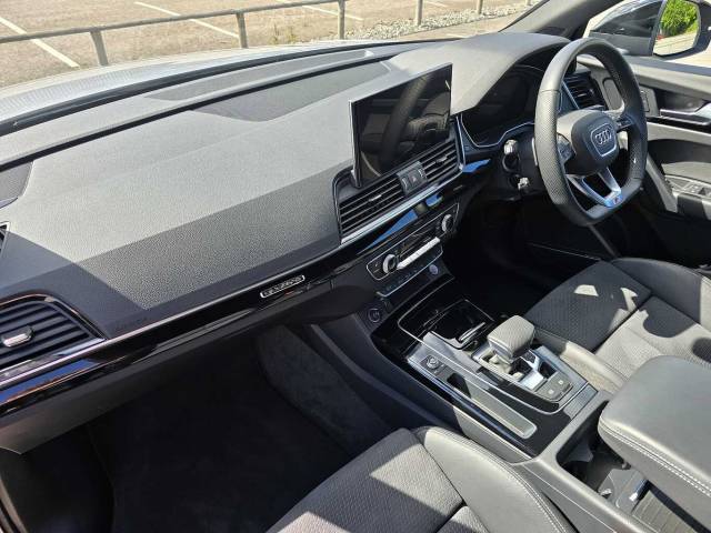 2025 Audi Q5 2.0 Black Edition 45 TFSI quattro 265 PS S tronic