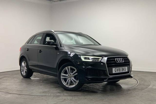 Audi Q3 S line Edition 1.4 TFSI cylinder on demand  150 PS 6-speed 4x4 vehicle Petrol Myth Black Metallic