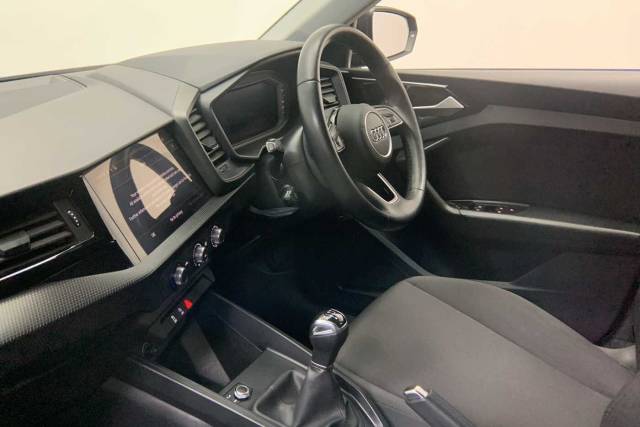 2023 Audi A1 Sportback 1.0 Technik 25 TFSI  95 PS 5-speed