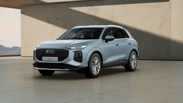Audi Q3 AUDI Q3 SUV Sport TFSI 150 PS S tronic SUV Petrol Arrow grey, pearl effect
