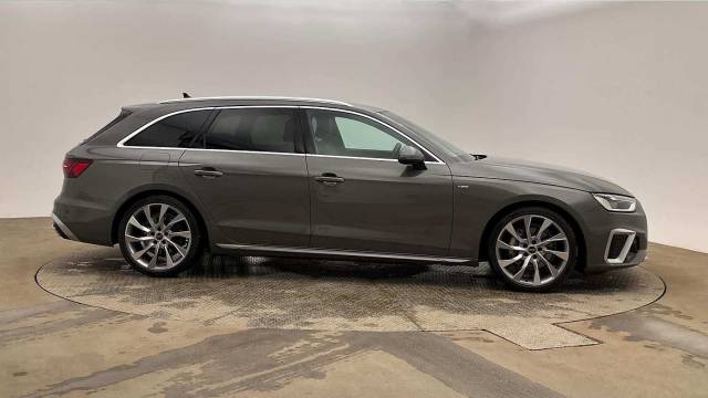 2024 Audi A4 Avant 2.0 Avant S line 40 TFSI  204 PS S tronic