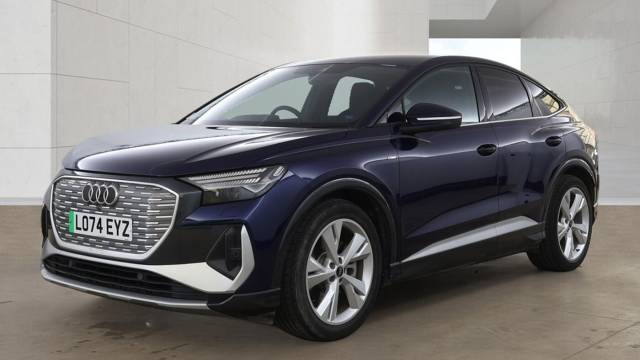 2024 Audi Q4 Sportback e-tron Q4 Sportback S line 45 e-tron  210,00 kW