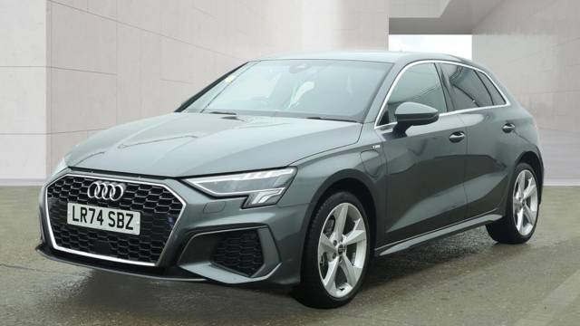 2024 Audi A3 Sportback 1.4 S line 40 TFSI e  204 PS S tronic