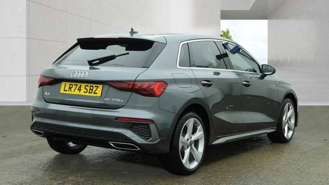 2024 Audi A3 Sportback 1.4 S line 40 TFSI e  204 PS S tronic