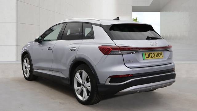 2023 Audi Q4 e-tron Q4  S line 40 e-tron  150,00 kW