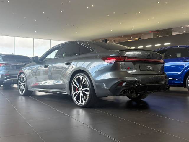 2026 Audi S5 Saloon 3.0 AUDI S5 Saloon Black Edition TFSI 367 PS S tronic