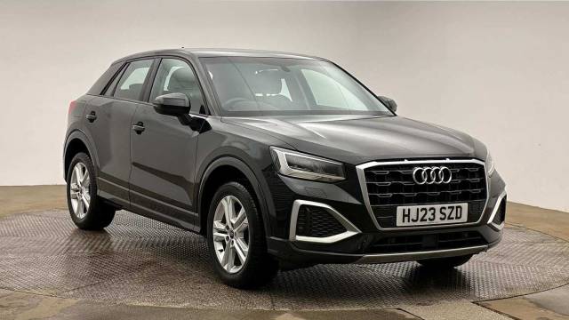 Audi Q2 1.0 Sport 30 TFSI  110 PS 6-speed 4x4 vehicle Petrol Mythos black, metallic