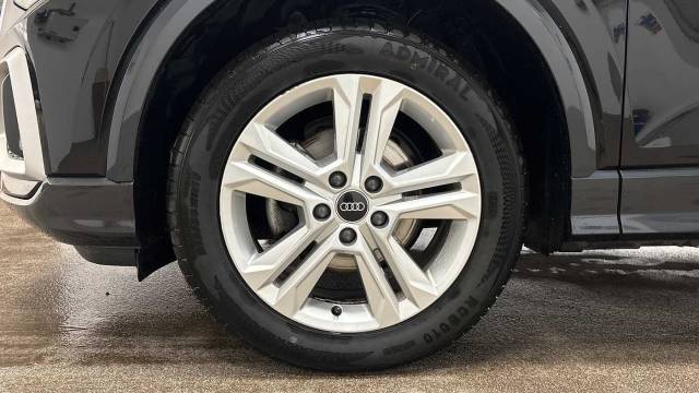 2023 Audi Q2 1.0 Sport 30 TFSI  110 PS 6-speed