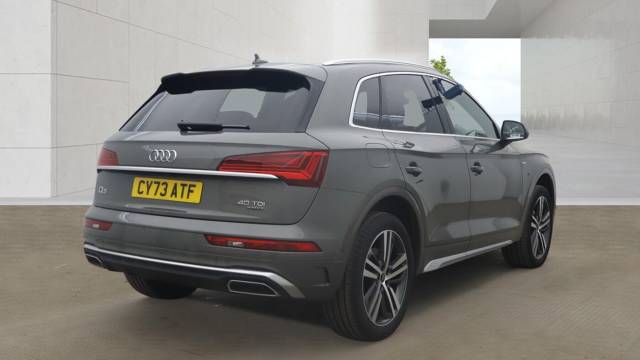 2024 Audi Q5 2.0 S line 40 TDI quattro 204 PS S tronic