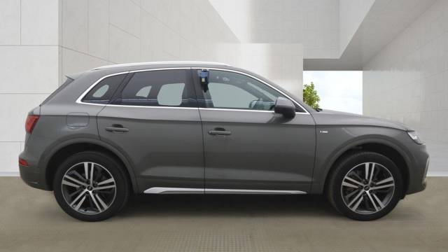 2024 Audi Q5 2.0 S line 40 TDI quattro 204 PS S tronic