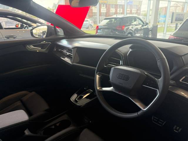 2026 Audi Q4 Sportback e-tron AUDI Q4 Sportback S line 40 e-tron 150,00 kW