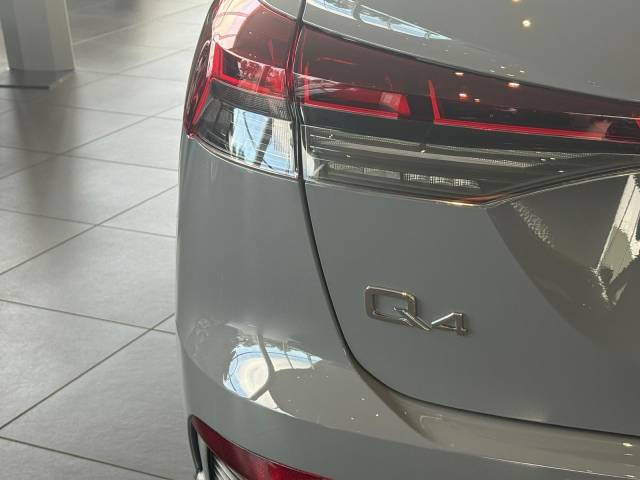 2026 Audi Q4 Sportback e-tron AUDI Q4 Sportback S line 40 e-tron 150,00 kW