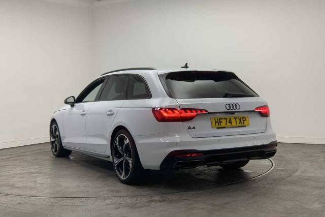 2024 Audi A4 Avant 2.0 Avant Black Edition 35 TFSI  150 PS S tronic