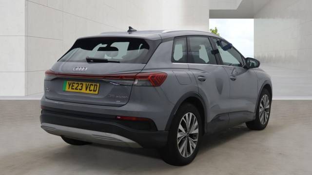2023 Audi Q4 e-tron Q4  Sport 35 e-tron  125,00 kW