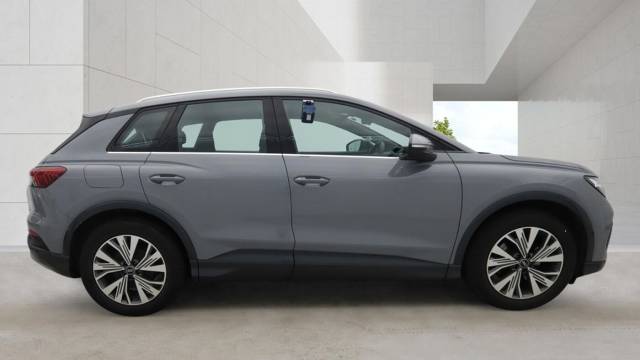 2023 Audi Q4 e-tron Q4  Sport 35 e-tron  125,00 kW