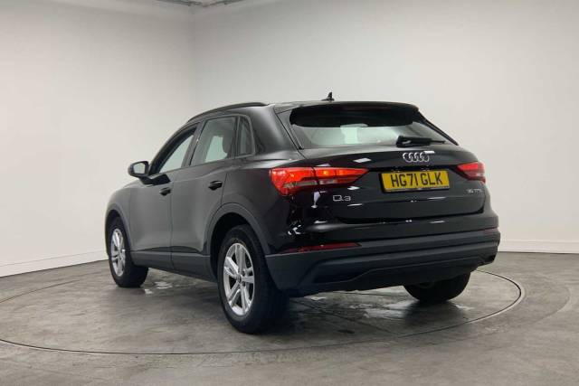 2022 Audi Q3 1.5 Technik 35 TFSI  150 PS S tronic
