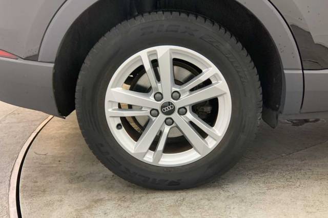 2022 Audi Q3 1.5 Technik 35 TFSI  150 PS S tronic
