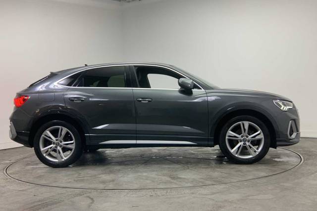 2020 Audi Q3 Sportback 1.5 S line 35 TFSI  150 PS S tronic