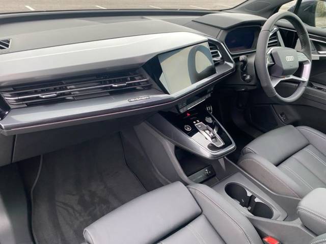 2025 Audi Q4 Sportback e-tron Q4 Sportback S line 45 e-tron  210,00 kW