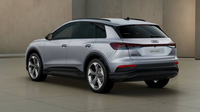 2026 Audi Q4 e-tron AUDI Q4 Black Edition 40 e-tron 150,00 kW