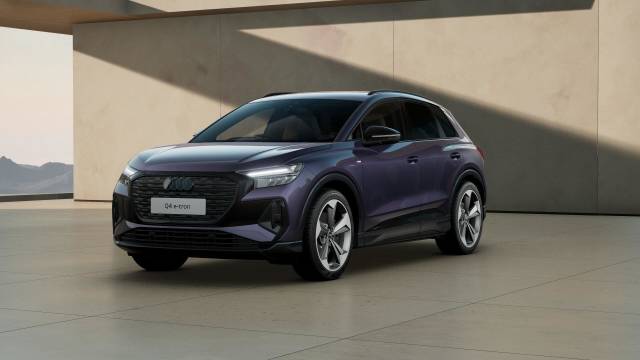 Audi Q4 e-tron AUDI Q4 Black Edition 45 e-tron 210,00 kW SUV Electric Aurora violet, metallic