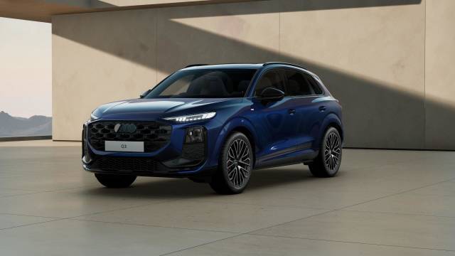 Audi Q3 AUDI Q3 SUV Edition 1 TFSI 150 PS S tronic SUV Petrol Navarra blue, metallic